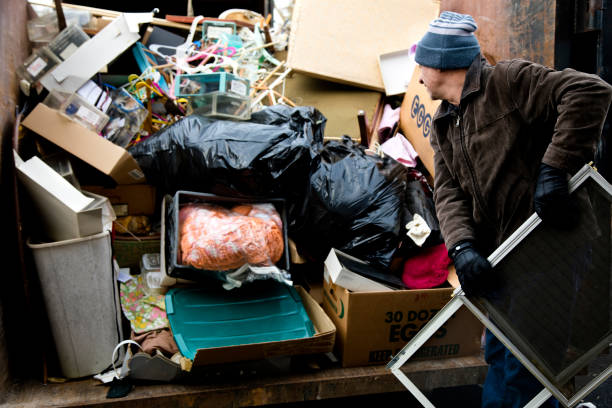 Best Garage Cleanout  in Sleepy Hollow, WY